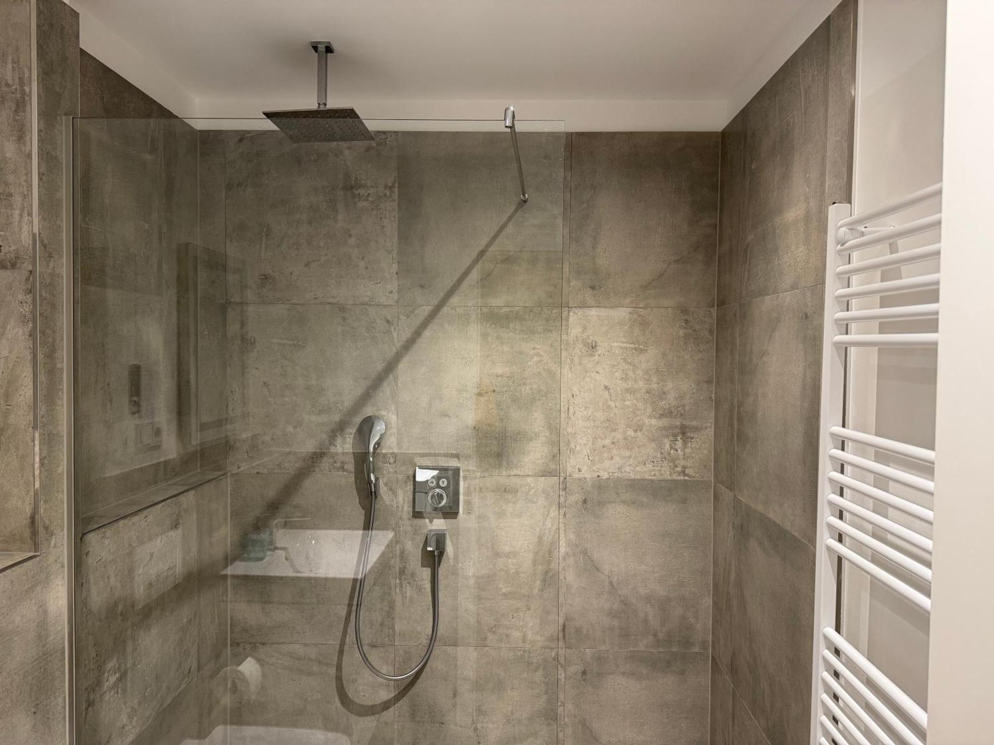 Graf-Adolflux Apartment Dusseldorf Ngoại thất bức ảnh
