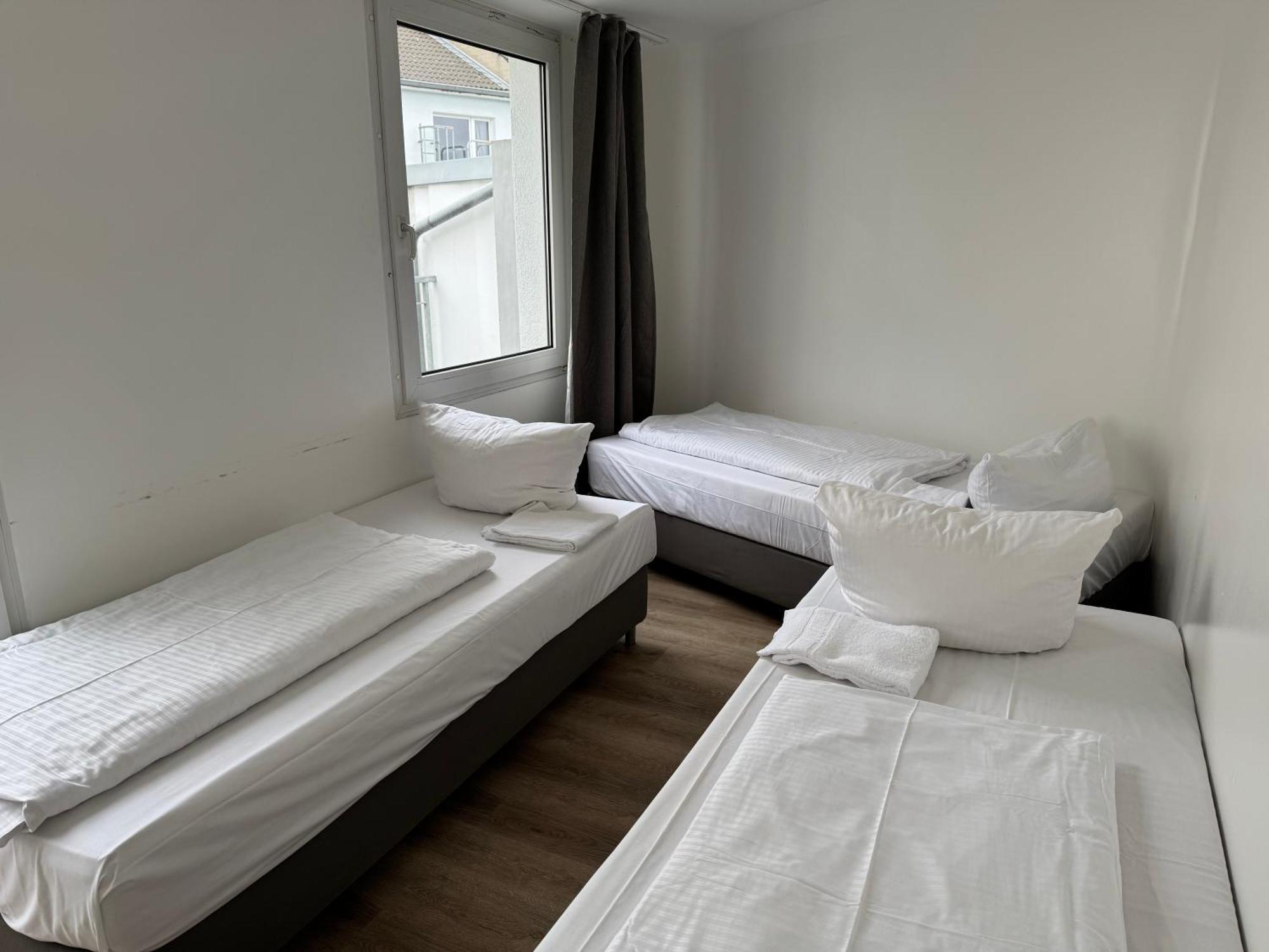 Graf-Adolflux Apartment Dusseldorf Ngoại thất bức ảnh