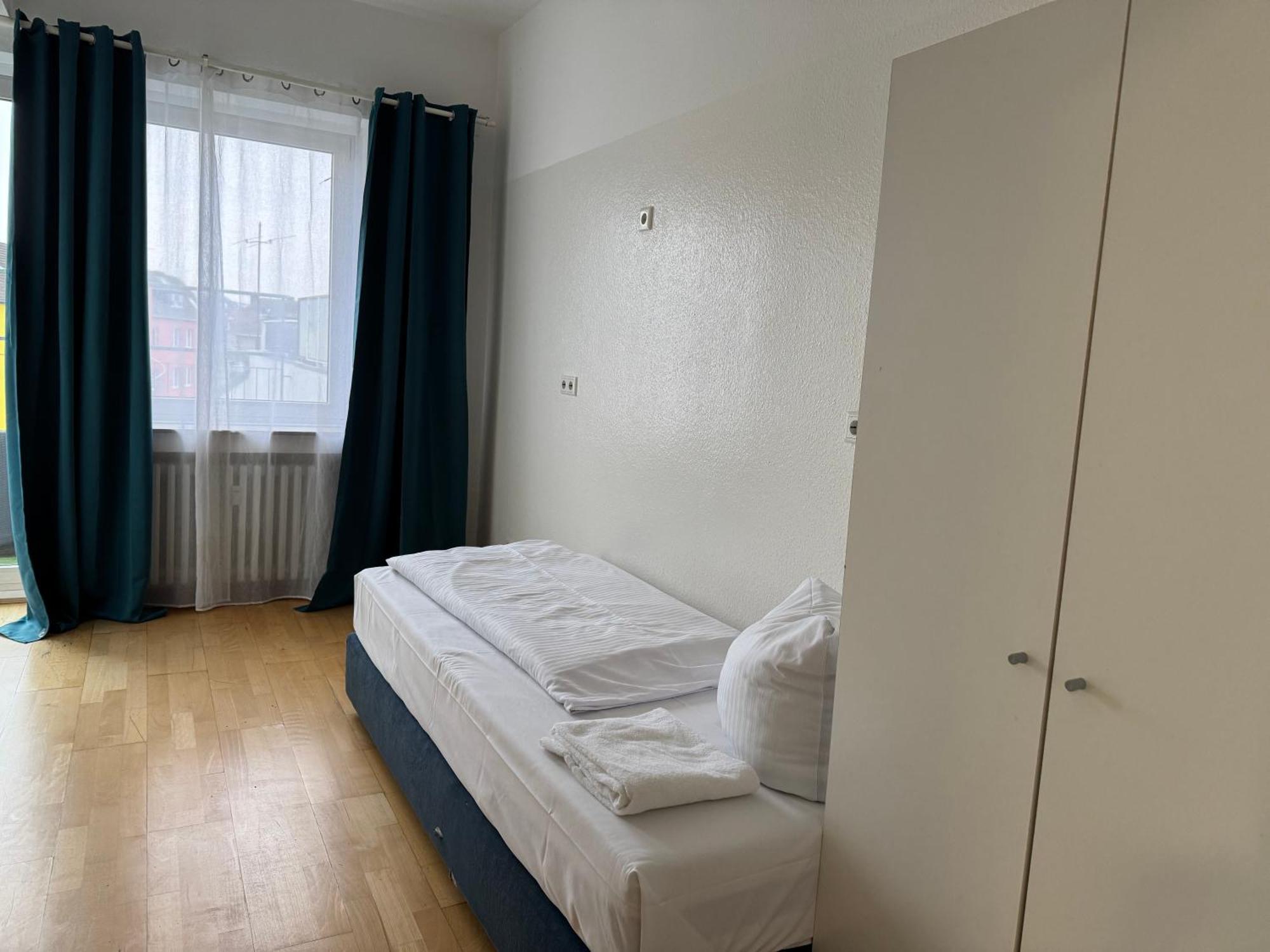 Graf-Adolflux Apartment Dusseldorf Ngoại thất bức ảnh